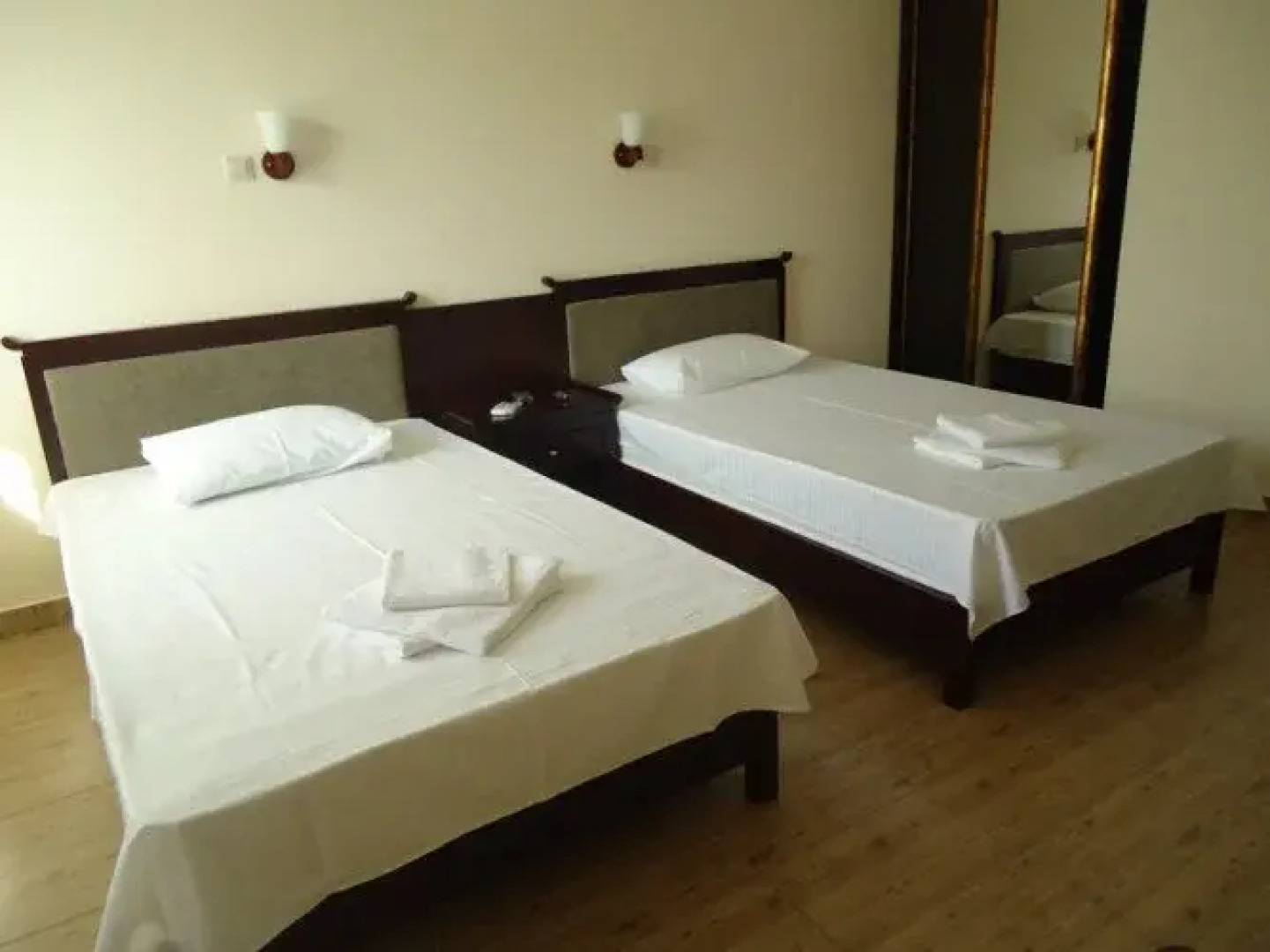 Beniya Guest House