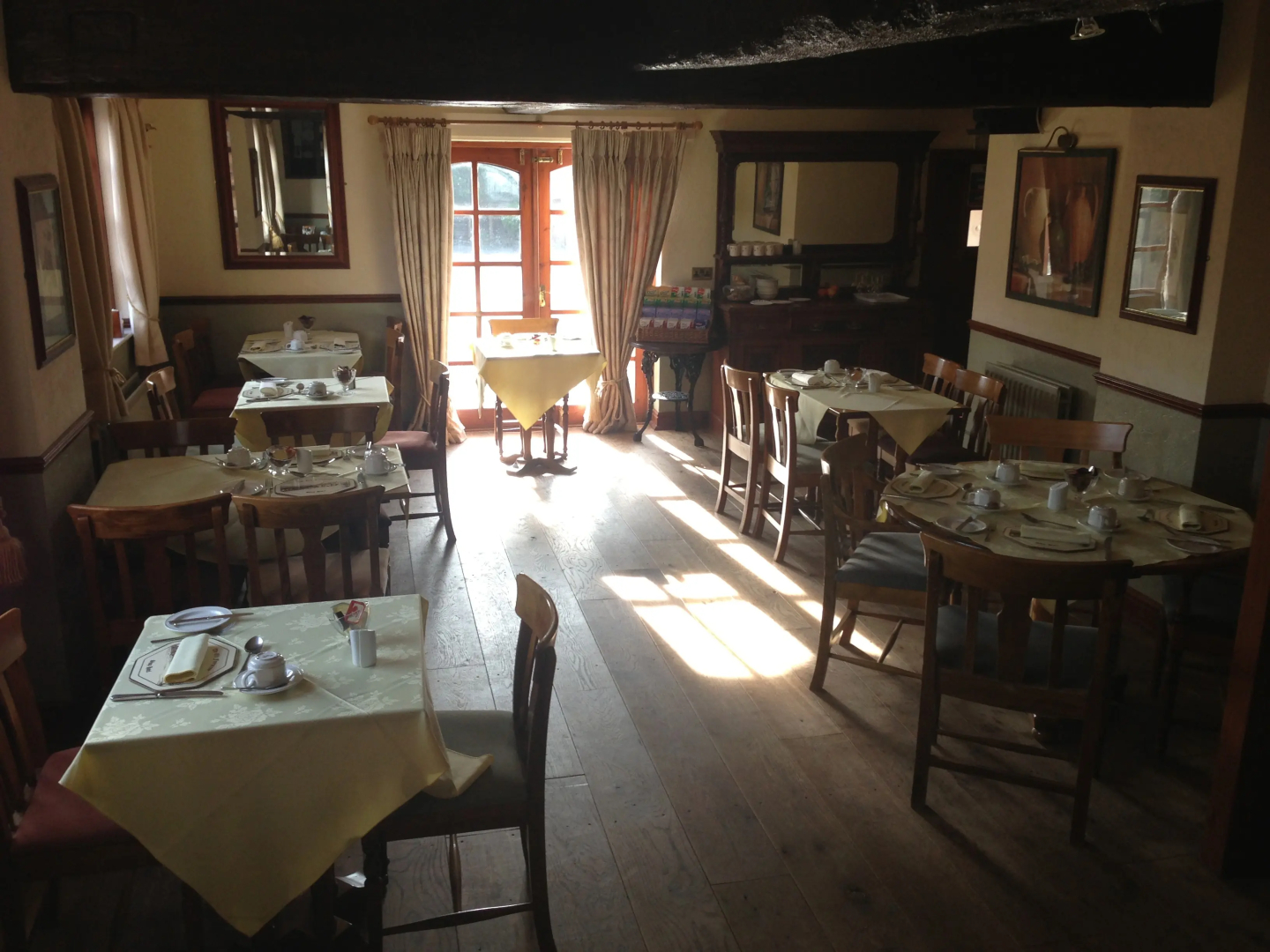 The Old Fourpenny Shop Hotel