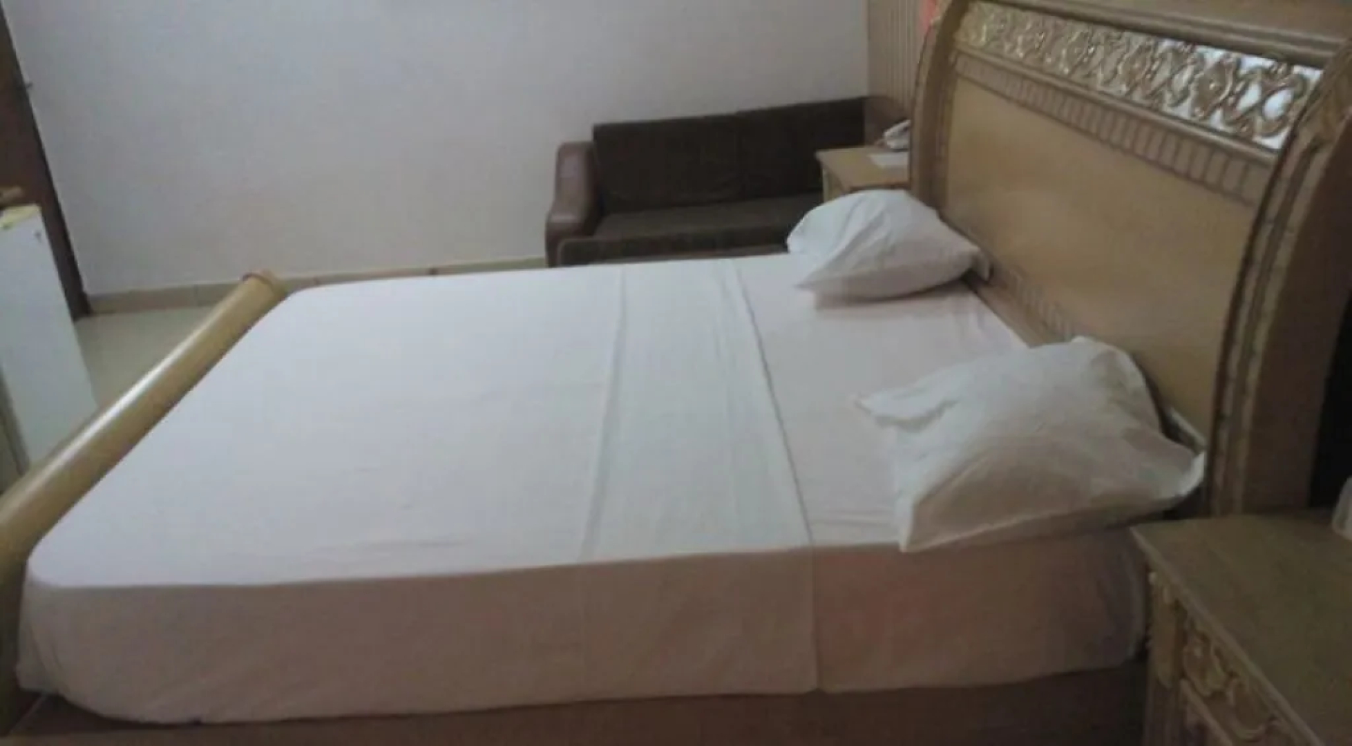 Oasis Hotel