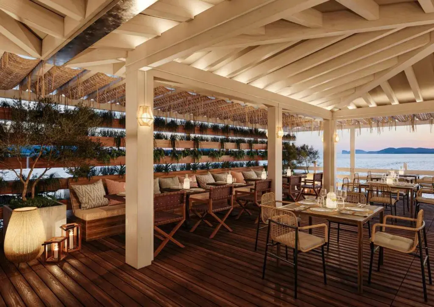 Mangia's Santa Teresa Sardinia, Curio Collection by Hilton