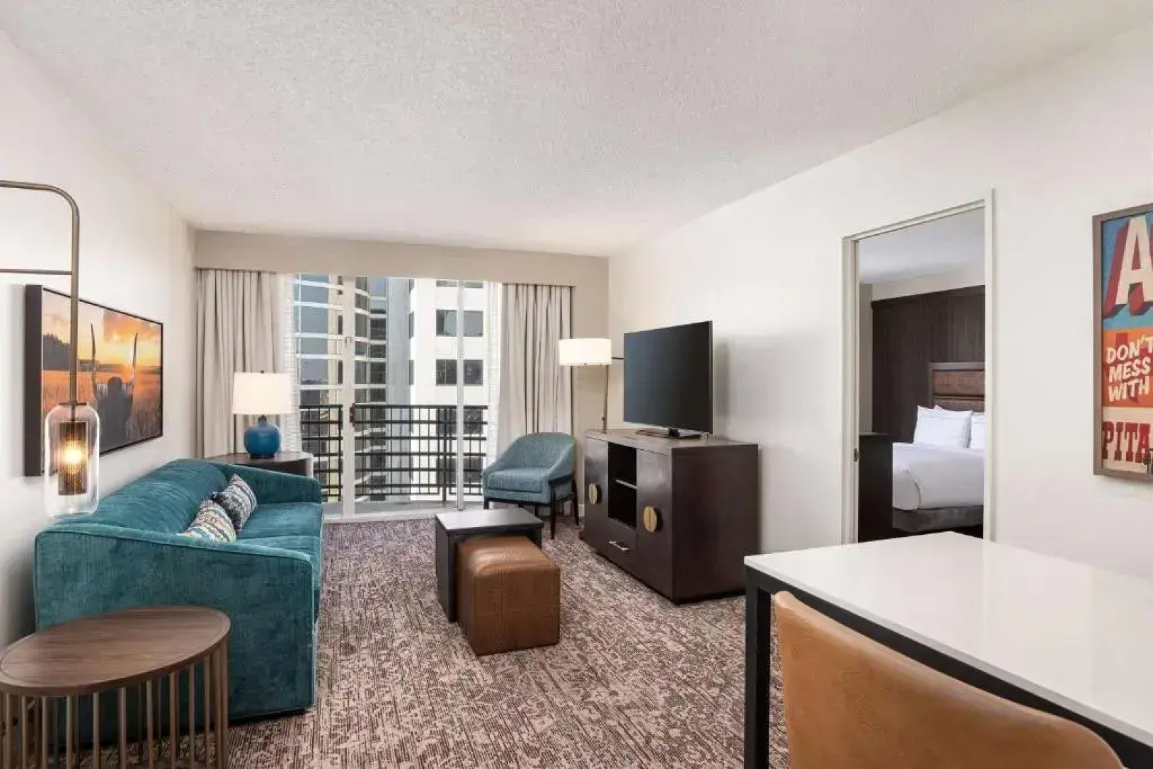 DoubleTree Suites by Hilton Austin Downtown Capitol