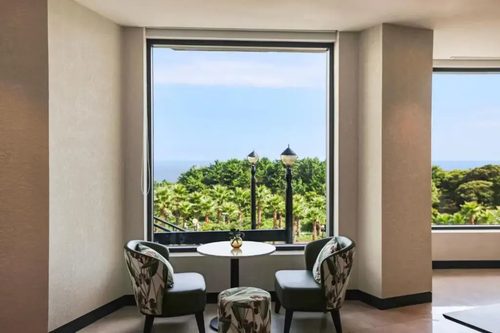 Kensington Resort Jeju Jungmun