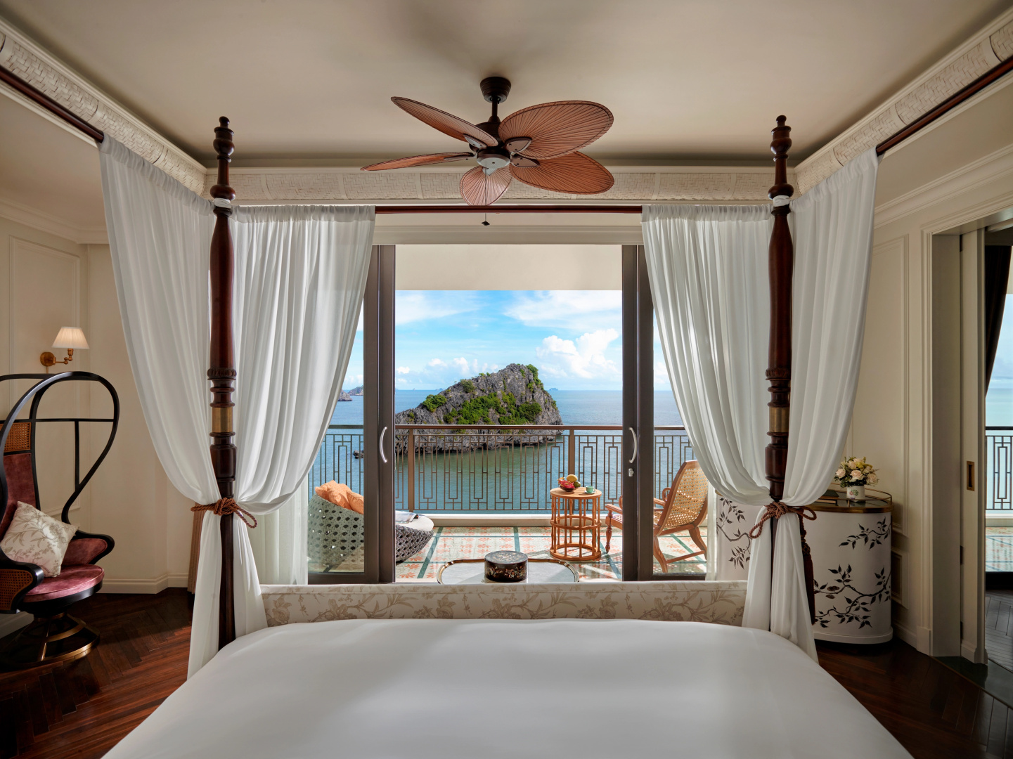Cat Ba Sunrise Resort