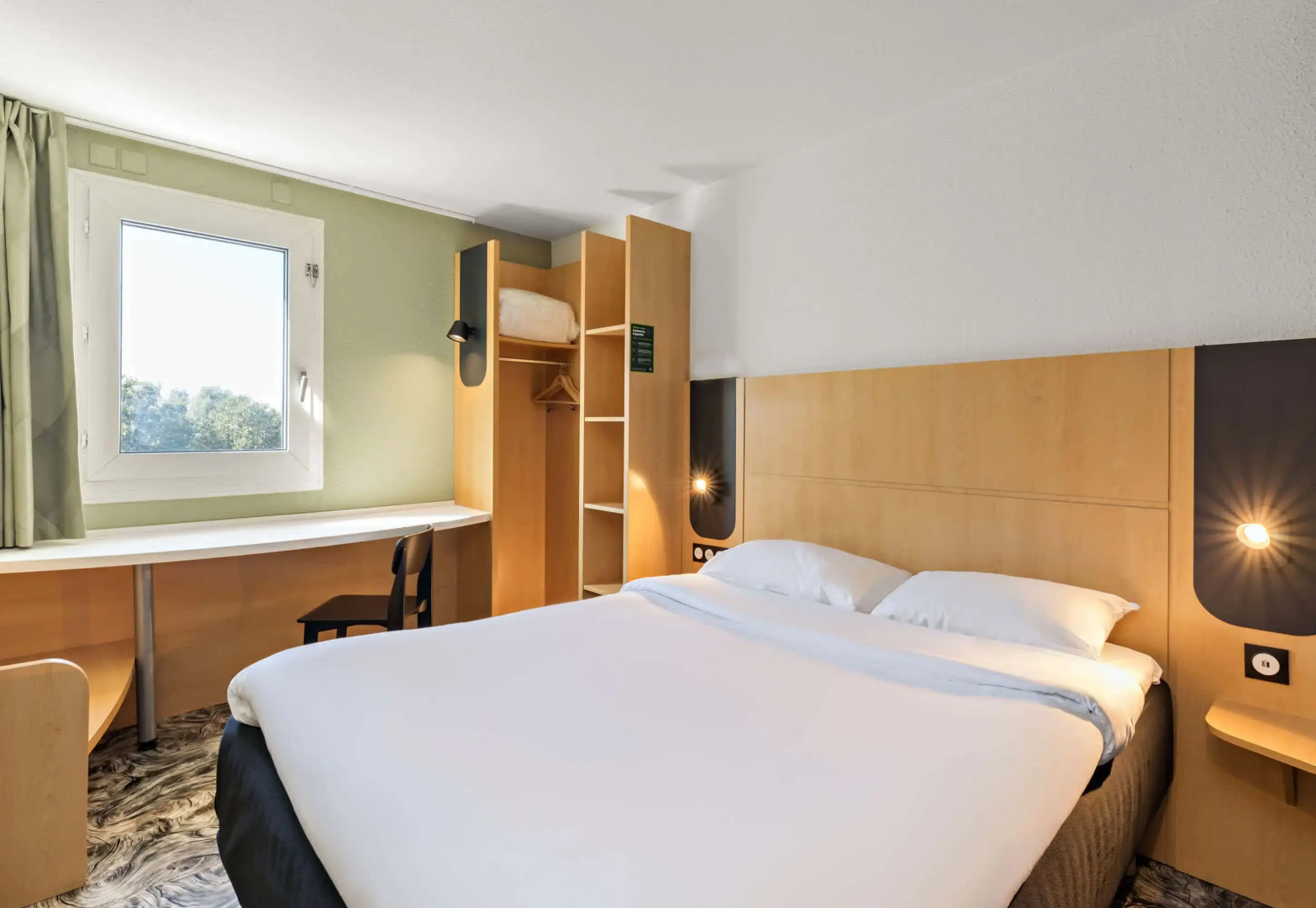 B&B HOTEL Rouen Centre Rive Droite