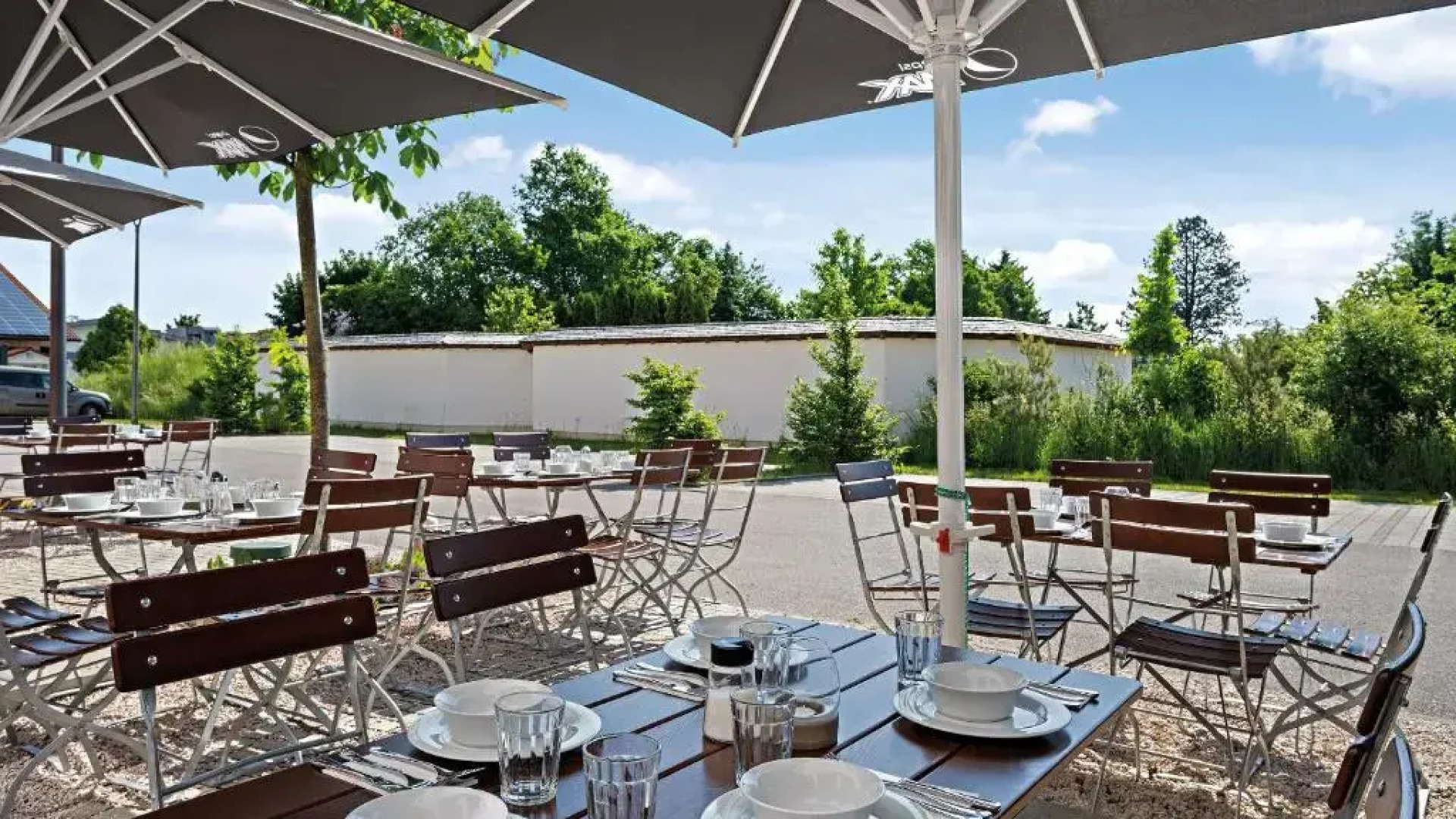 Hey Lou Hotel Piding	