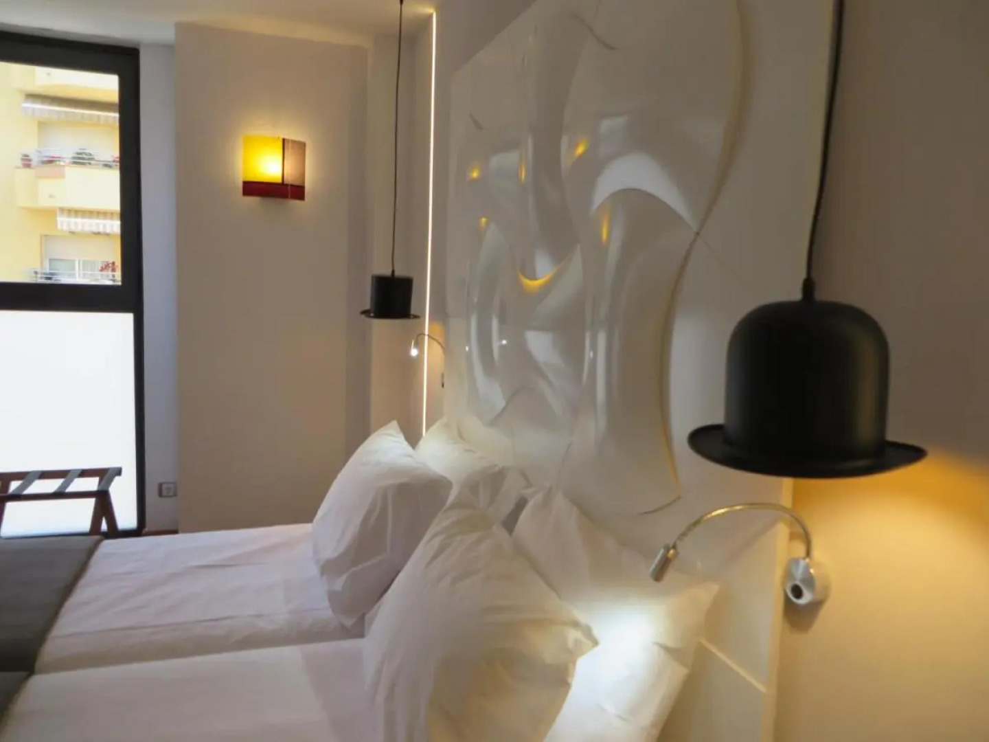 Отель Evenia Rocafort