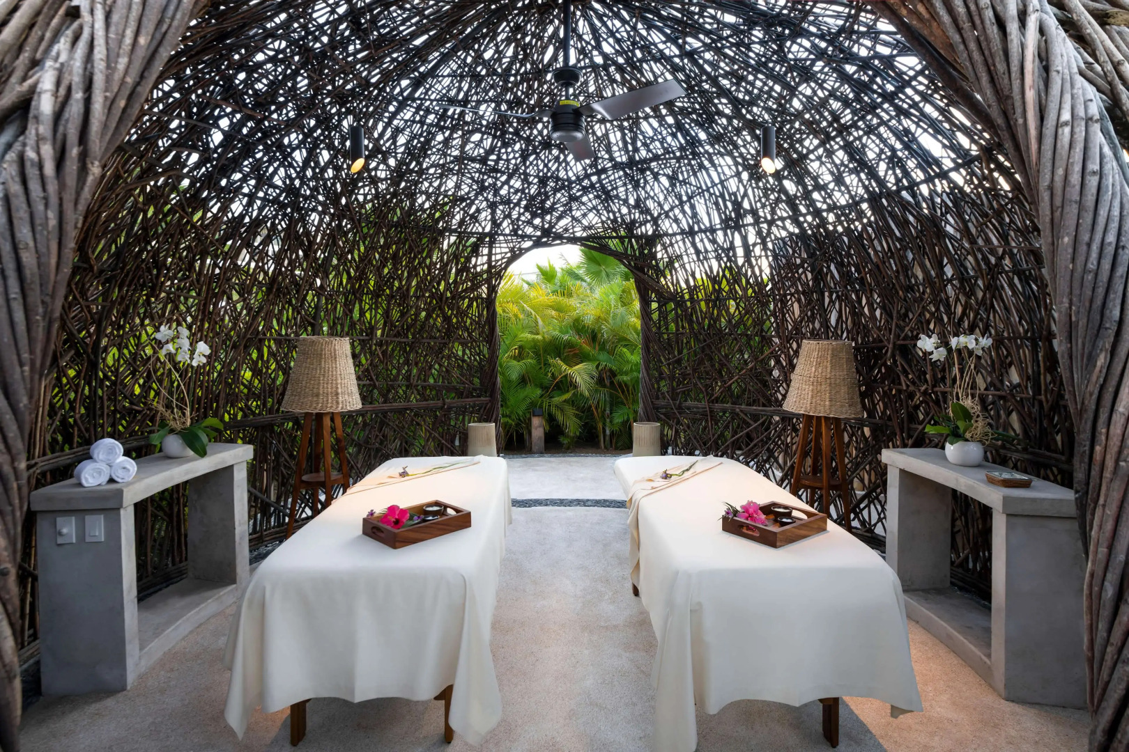 Отель Conrad Punta de Mita 