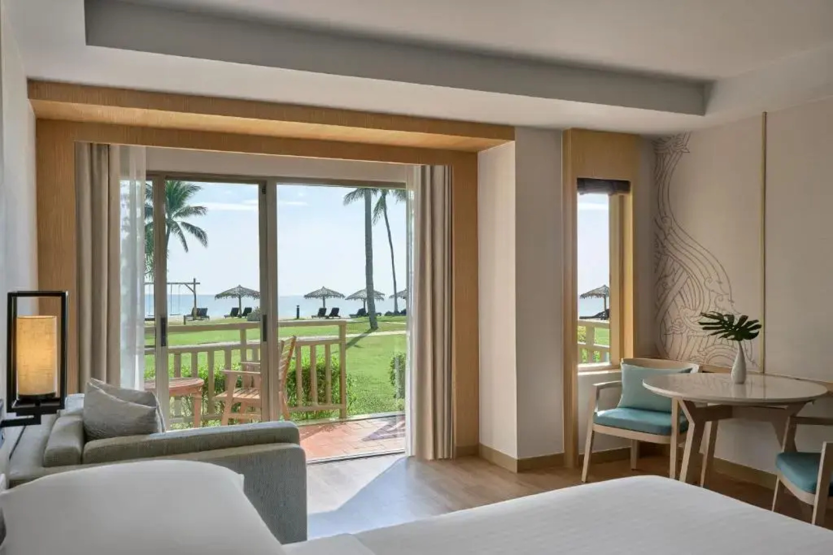 Phuket Marriott Resort & Spa, Merlin Beach