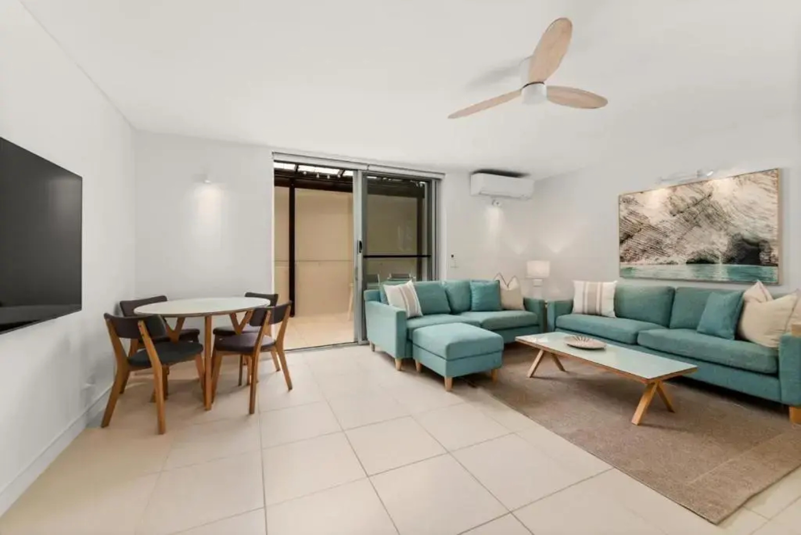 Maison Noosa Beachfront Resort