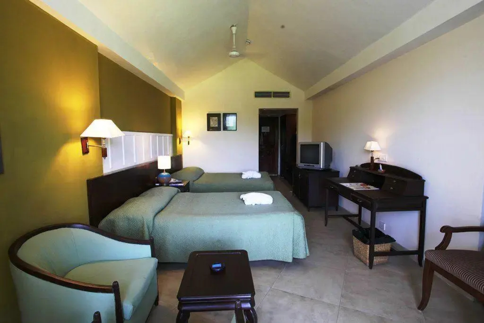Majorda Beach Resort
