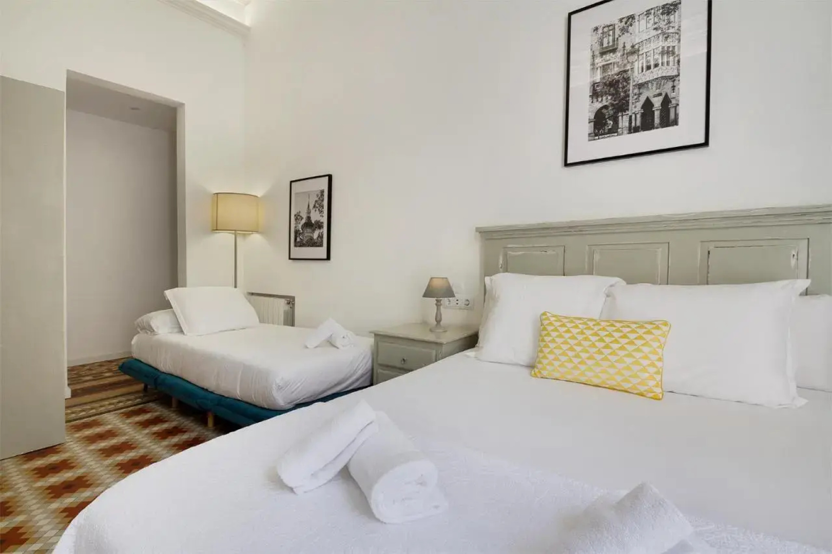 Hostal Girona