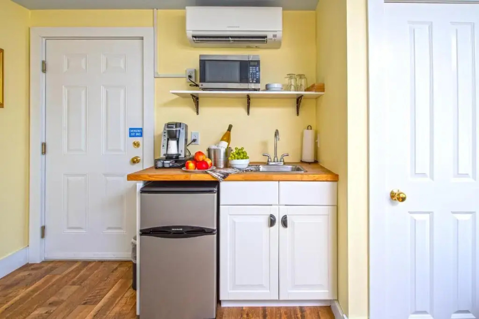 Admirals Landing - Adults Only