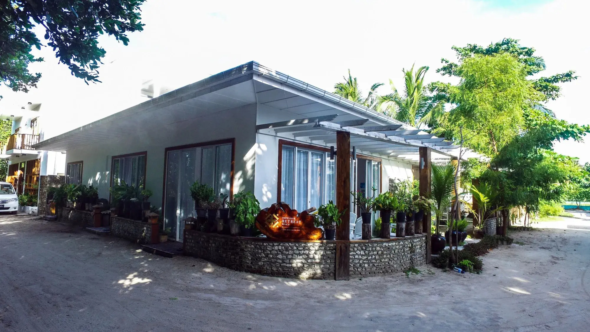 Dhigurah Retreat Beach