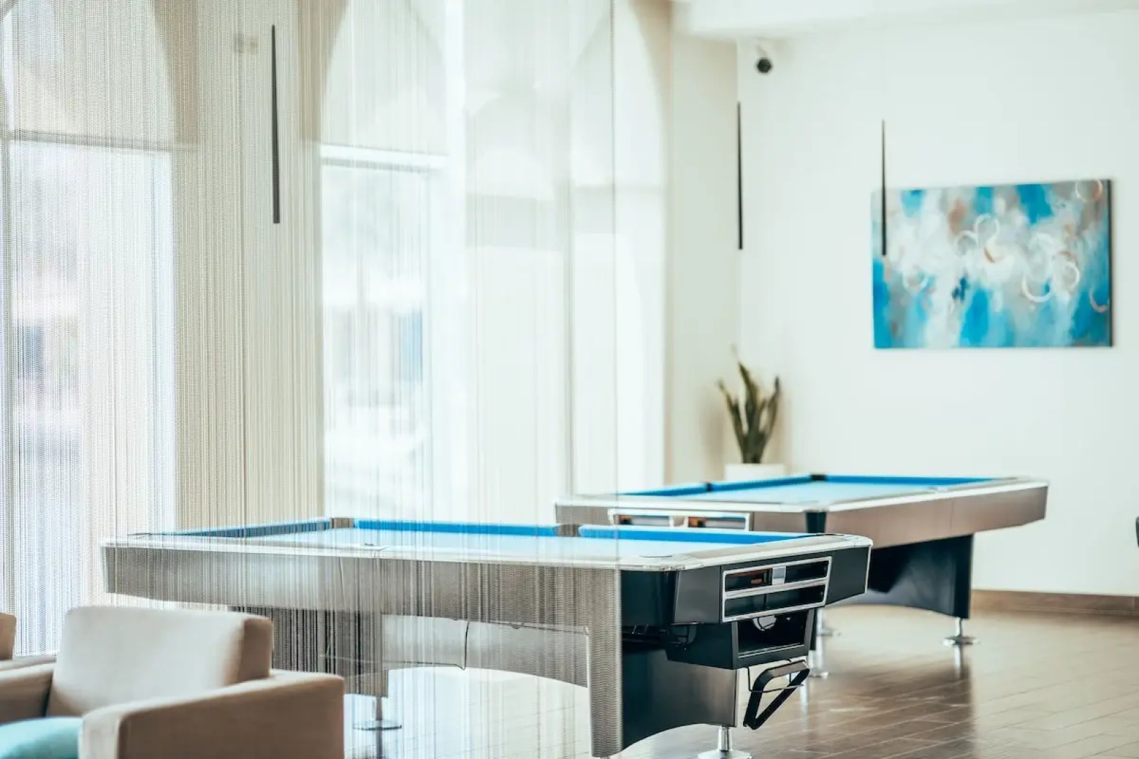 Отель Millennium Lakeview