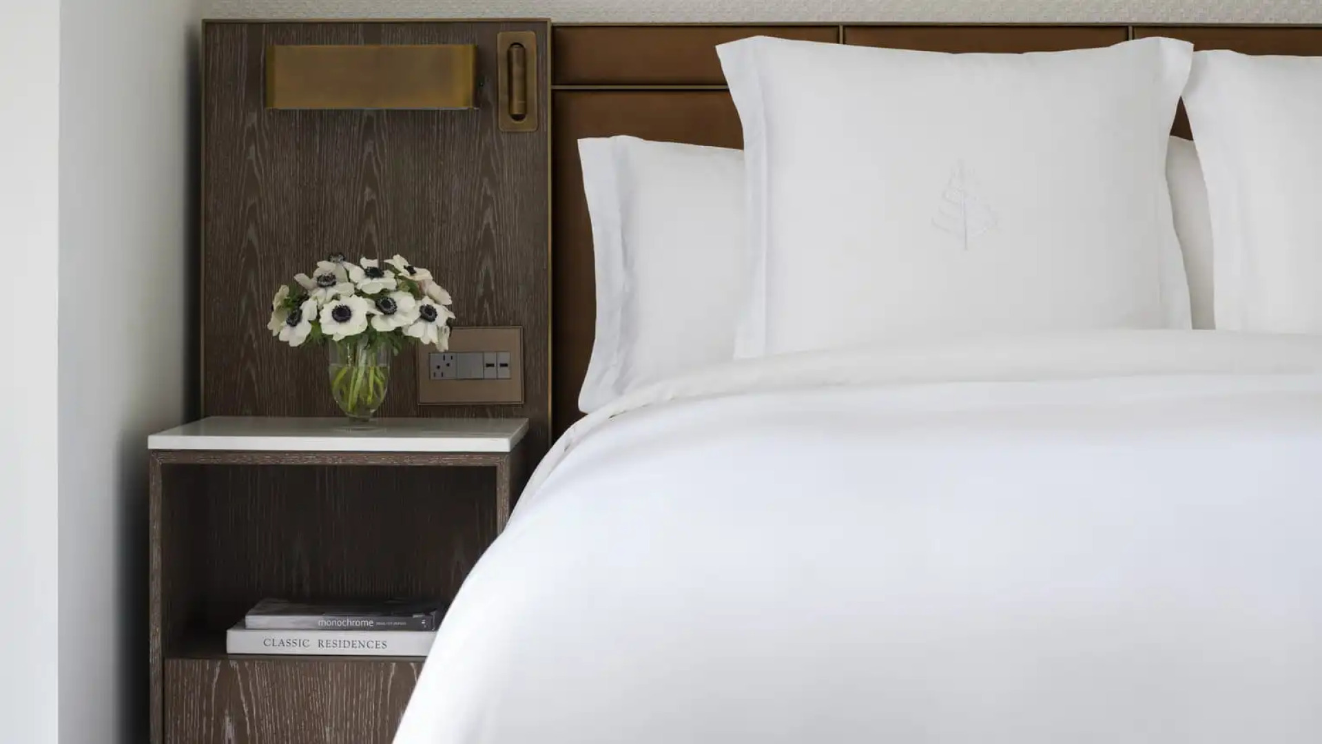 Отель Four Seasons Houston