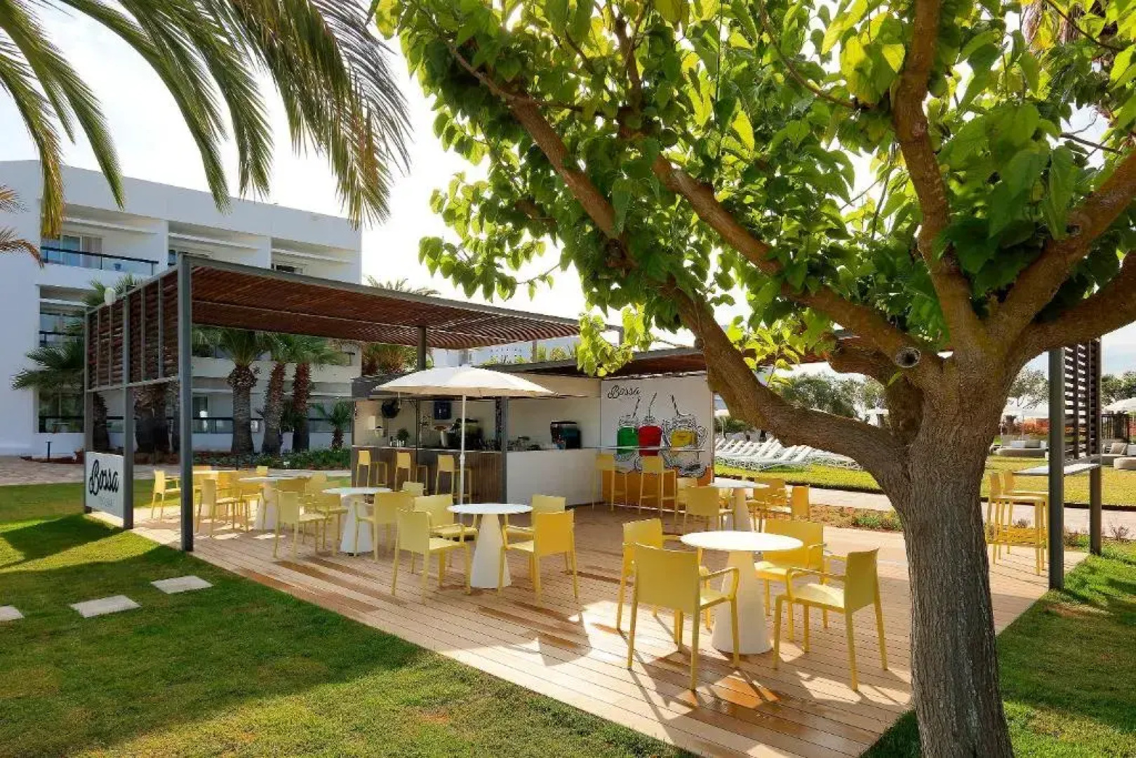 Отель Grand Palladium Palace Ibiza Resort & Spa