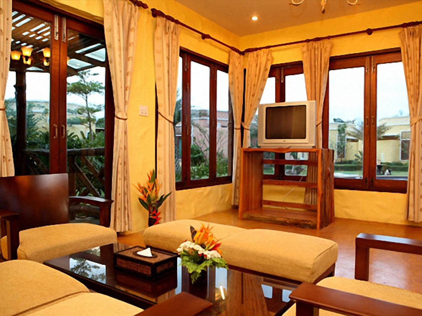 Maethaneedol Khao kor Resort