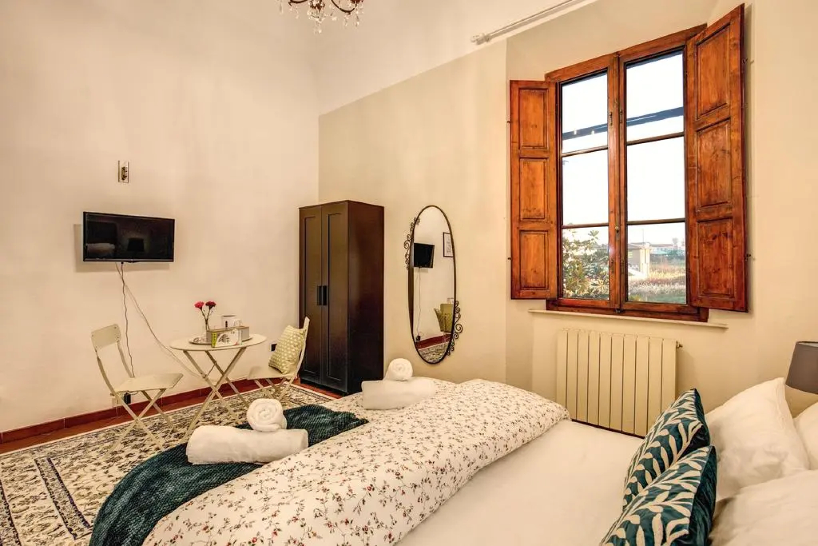 AwesHome Villa Tower
