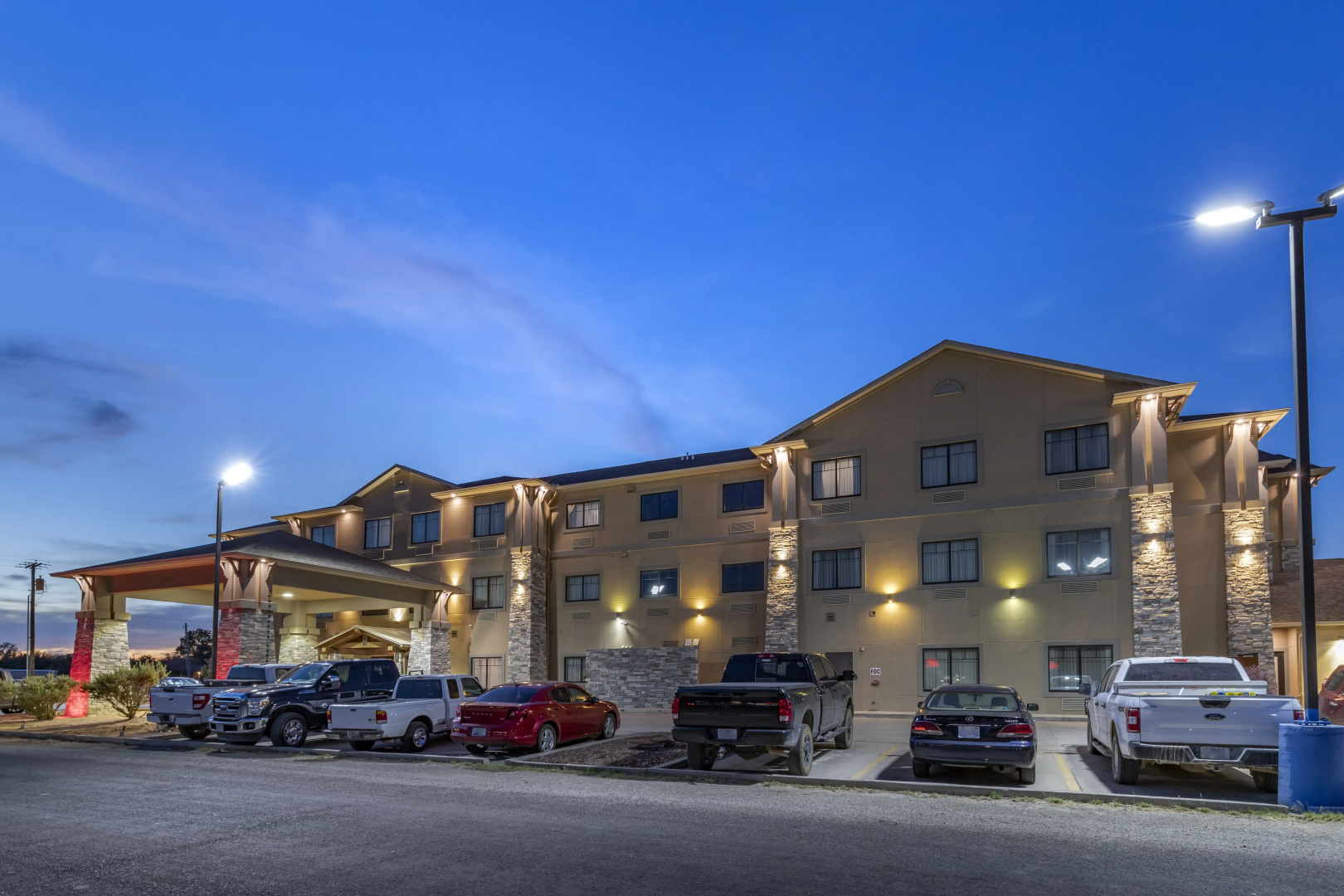 Best Western Plus Big Lake Inn