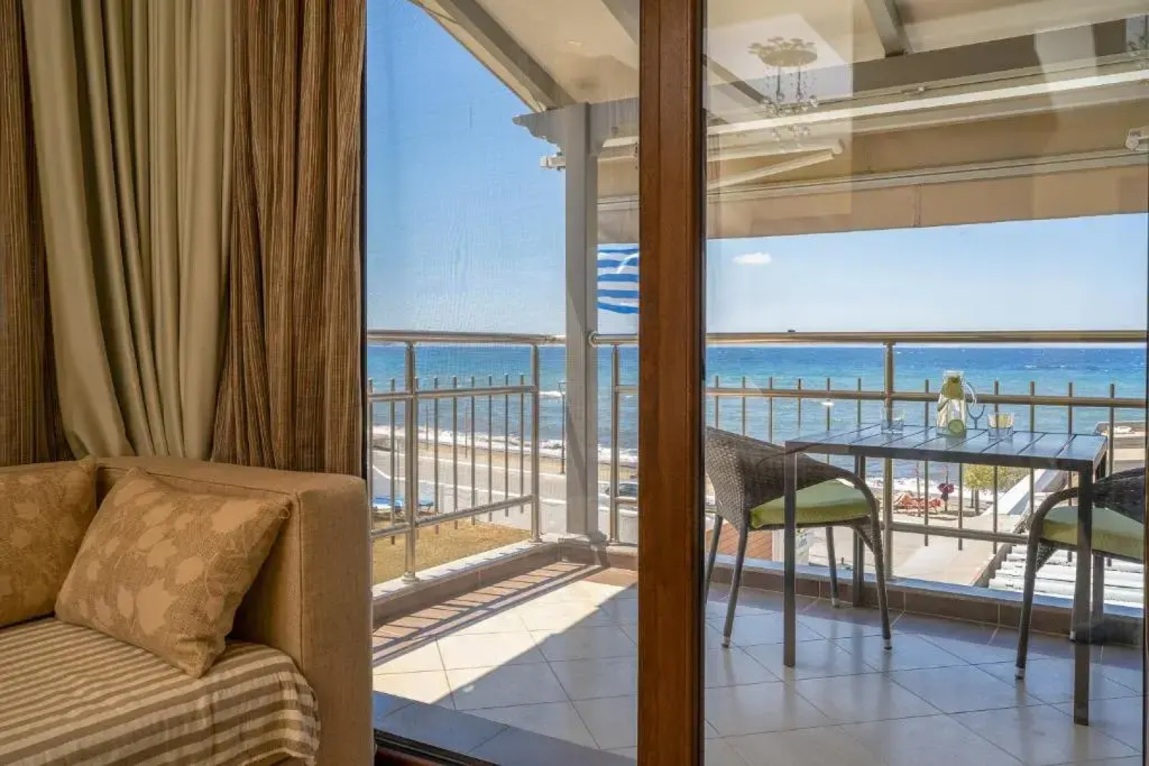 Meliton Inn Hotel & Suites