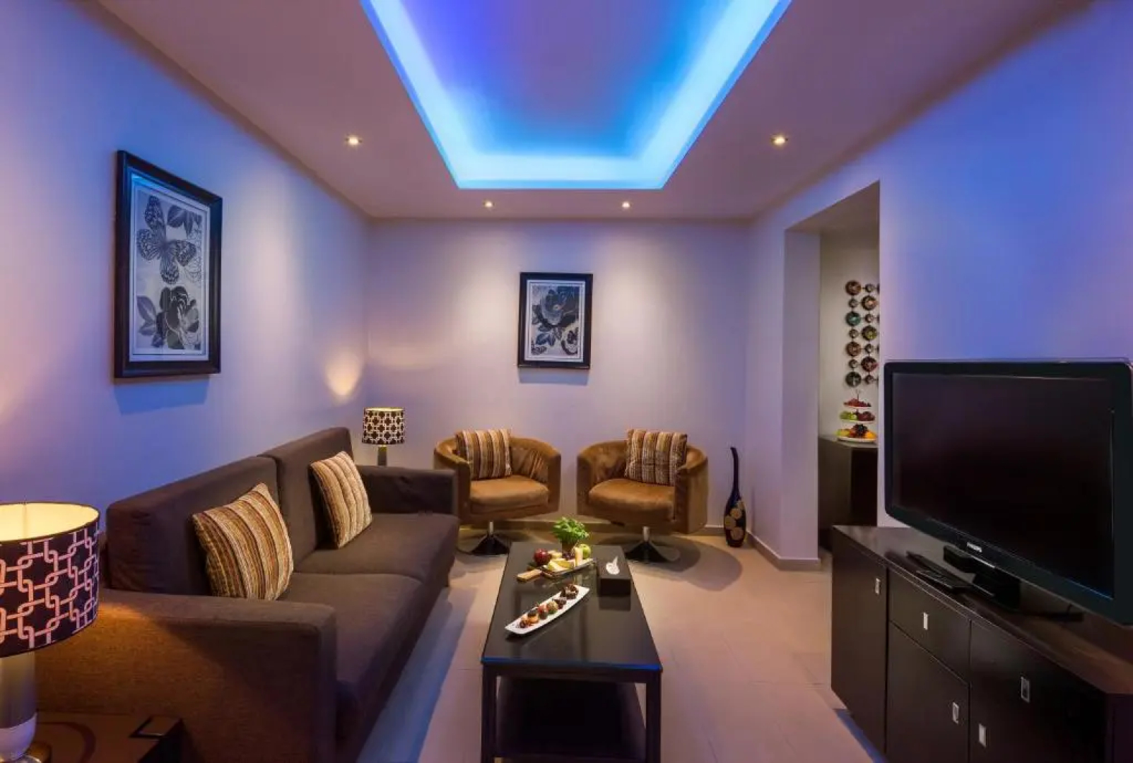 Metropolitan Al Mafraq Hotel