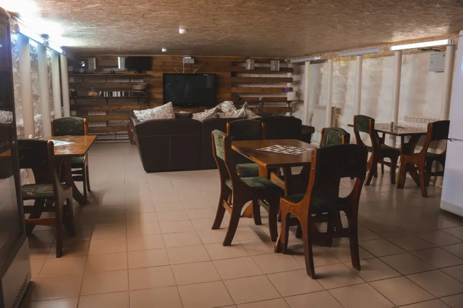 Kamensk-Uralskij Hostel