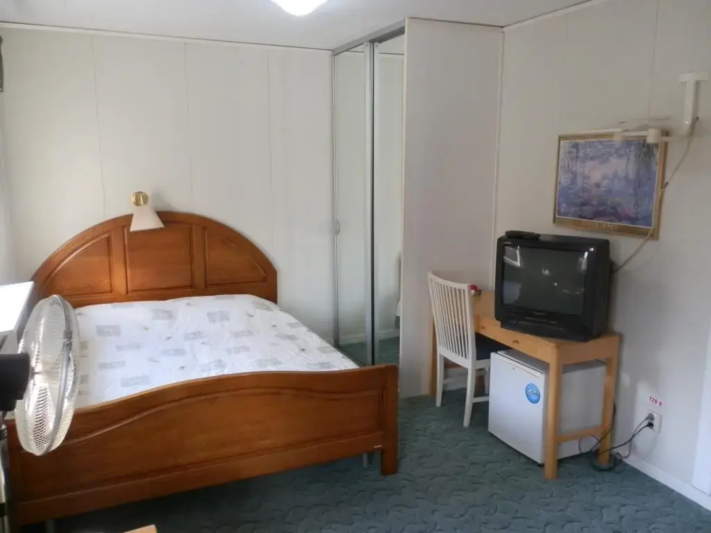 Guest House Yerino