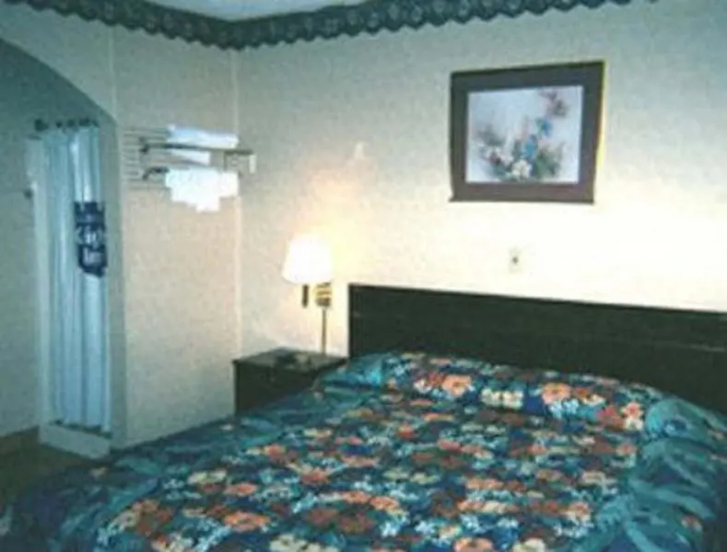 Essence Express Elizabeth EWR Airport