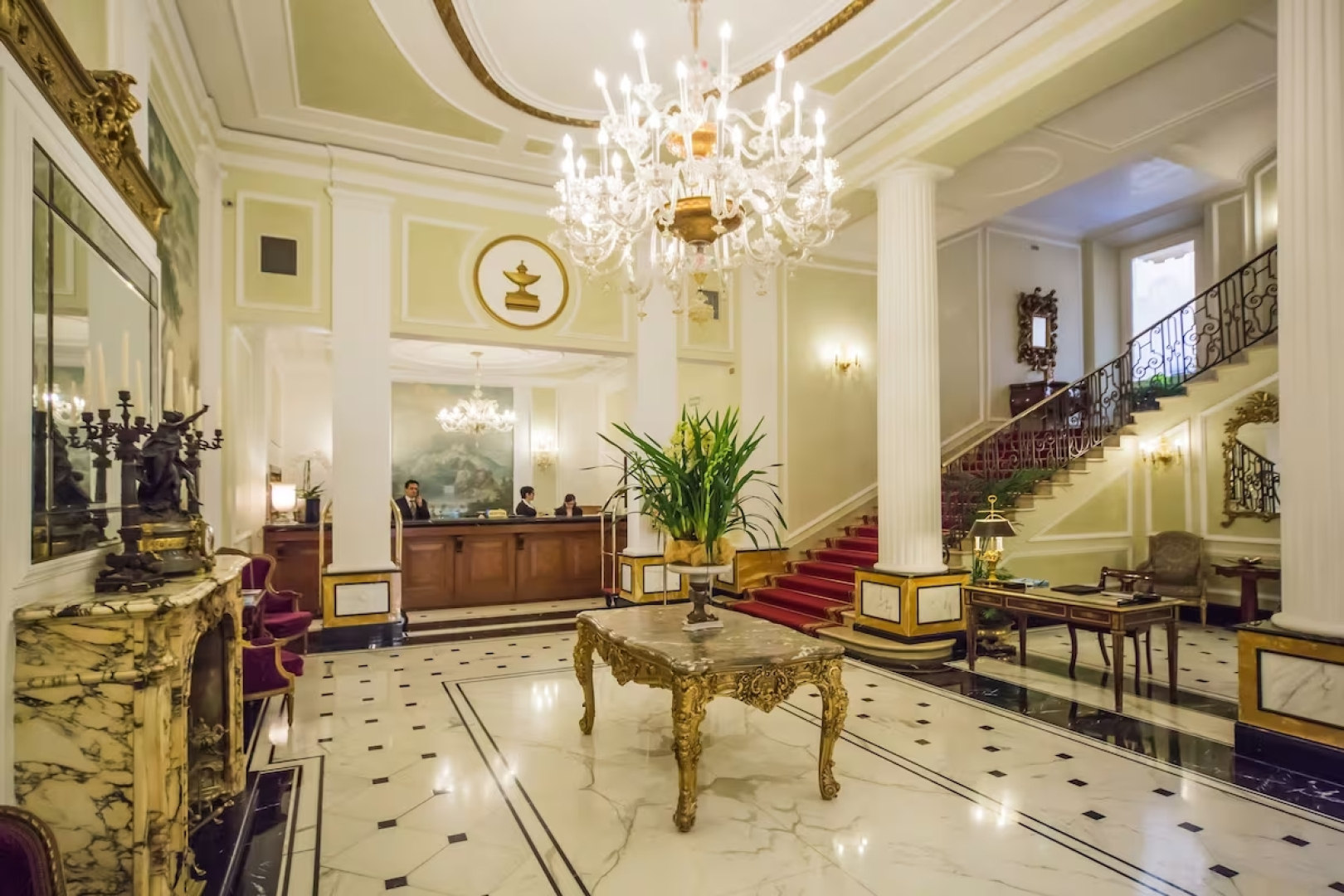 Отель Grand Hotel Majestic già Baglioni