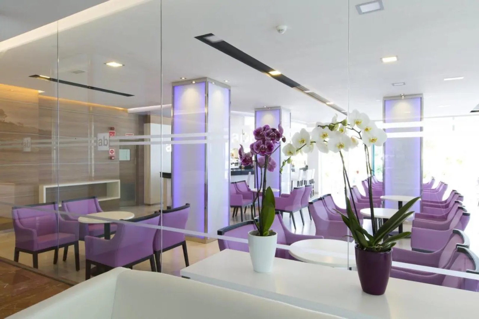 Hotel Agua Beach - Adults Only