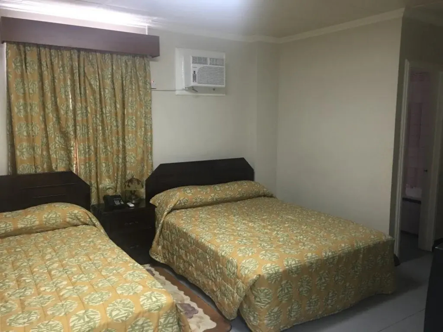 Regency Suites Hotel