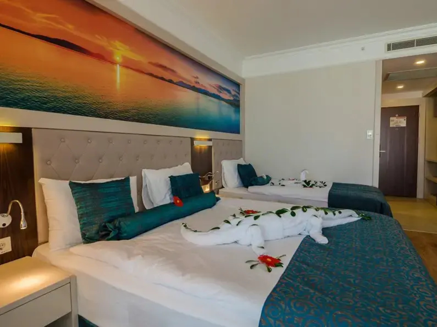 The Lumos Deluxe Resort Hotel - All Inclusive