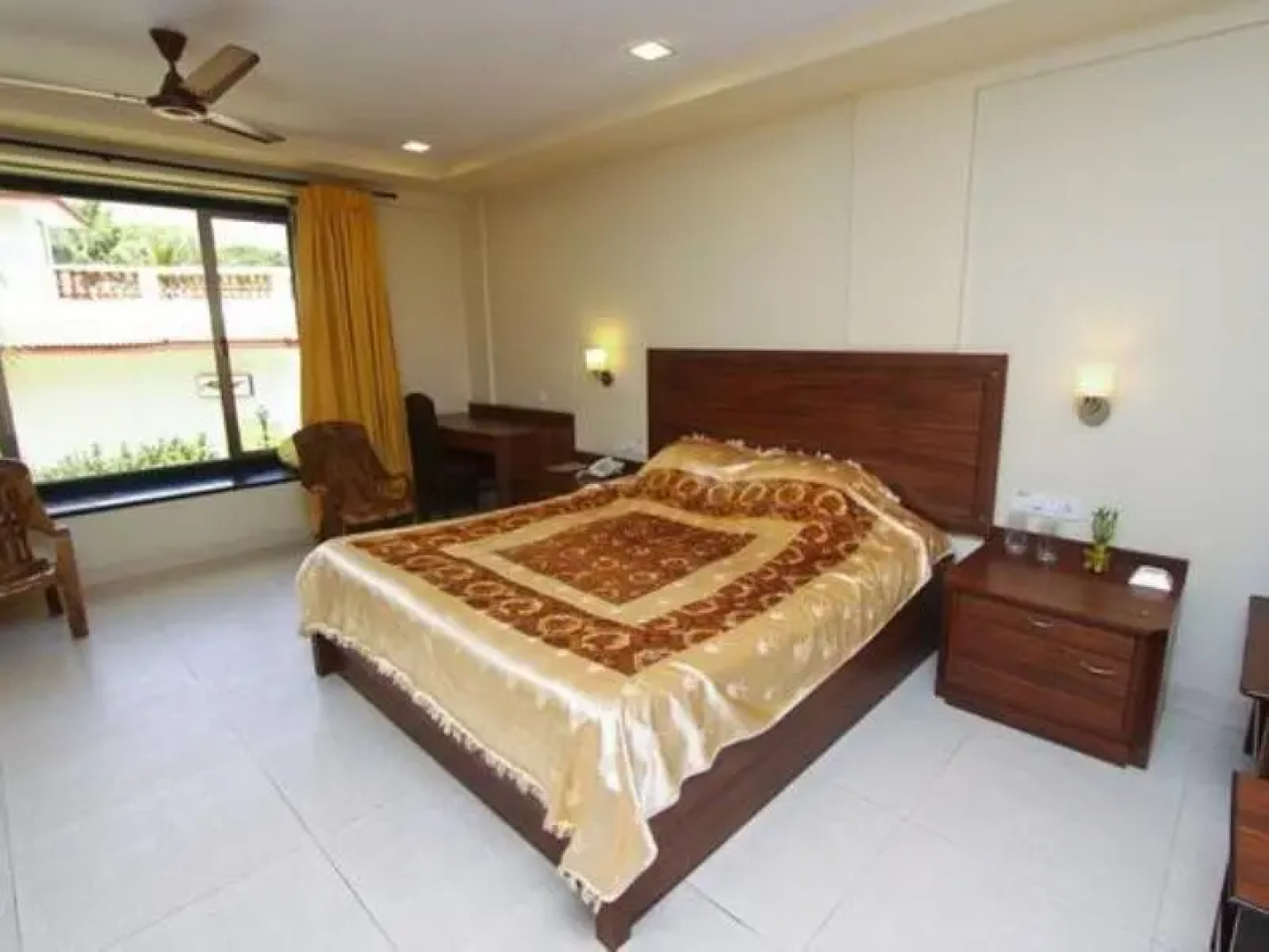 Golden Toff Resort