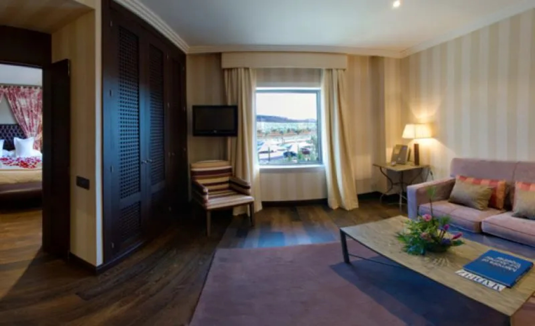 BlueCity Toledo Alba de Layos