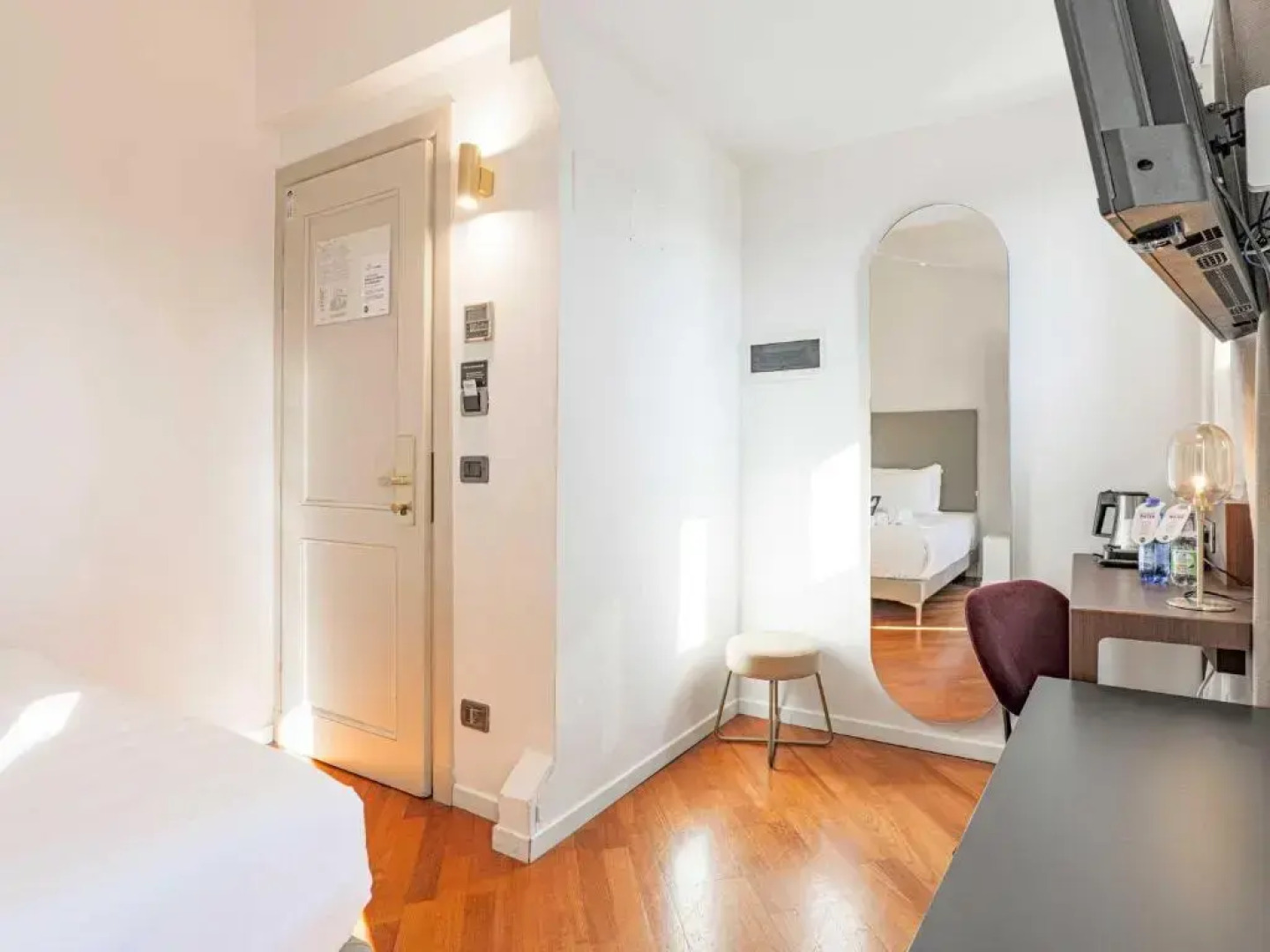 Отель B&B Hotel Firenze Laurus al Duomo