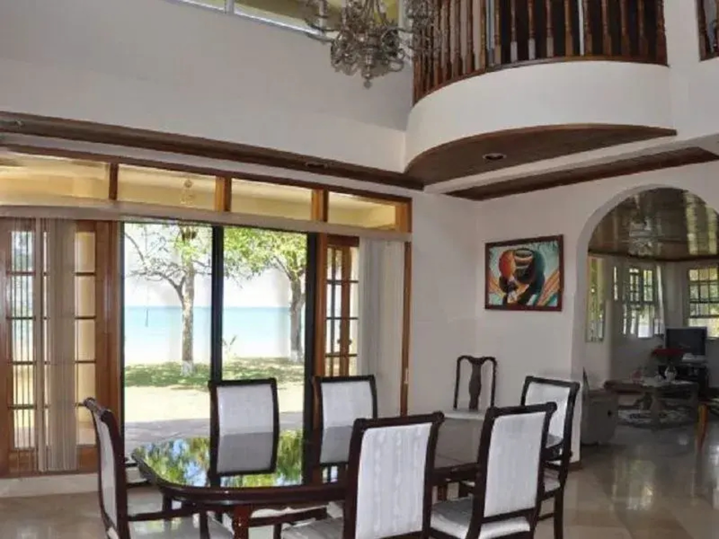 Paradise Majestic Beachfront