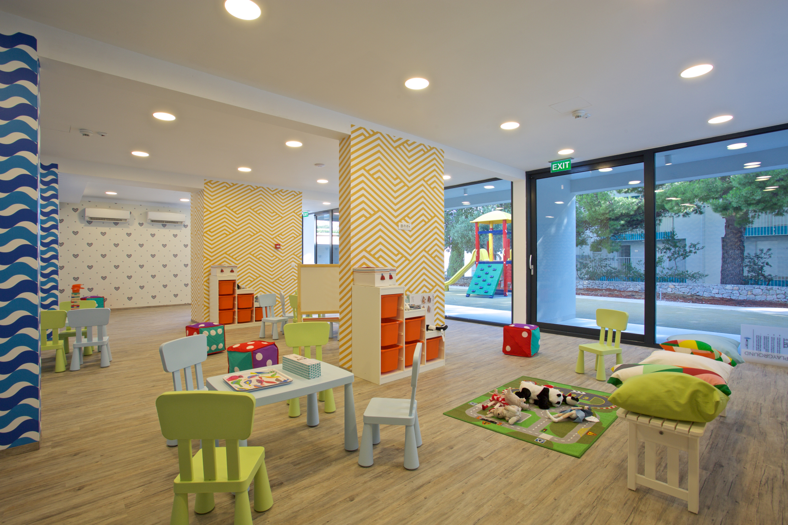 Medora Auri Family Beach Hotel