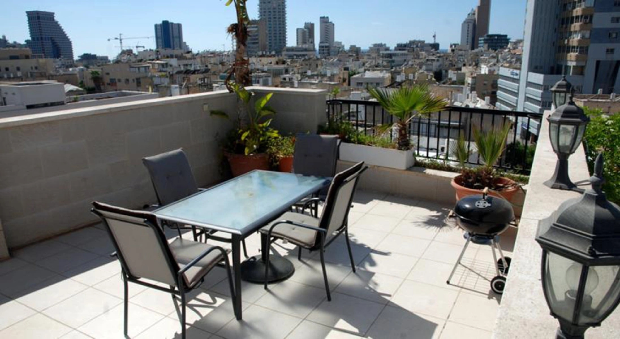 Bar Kochva Duplex