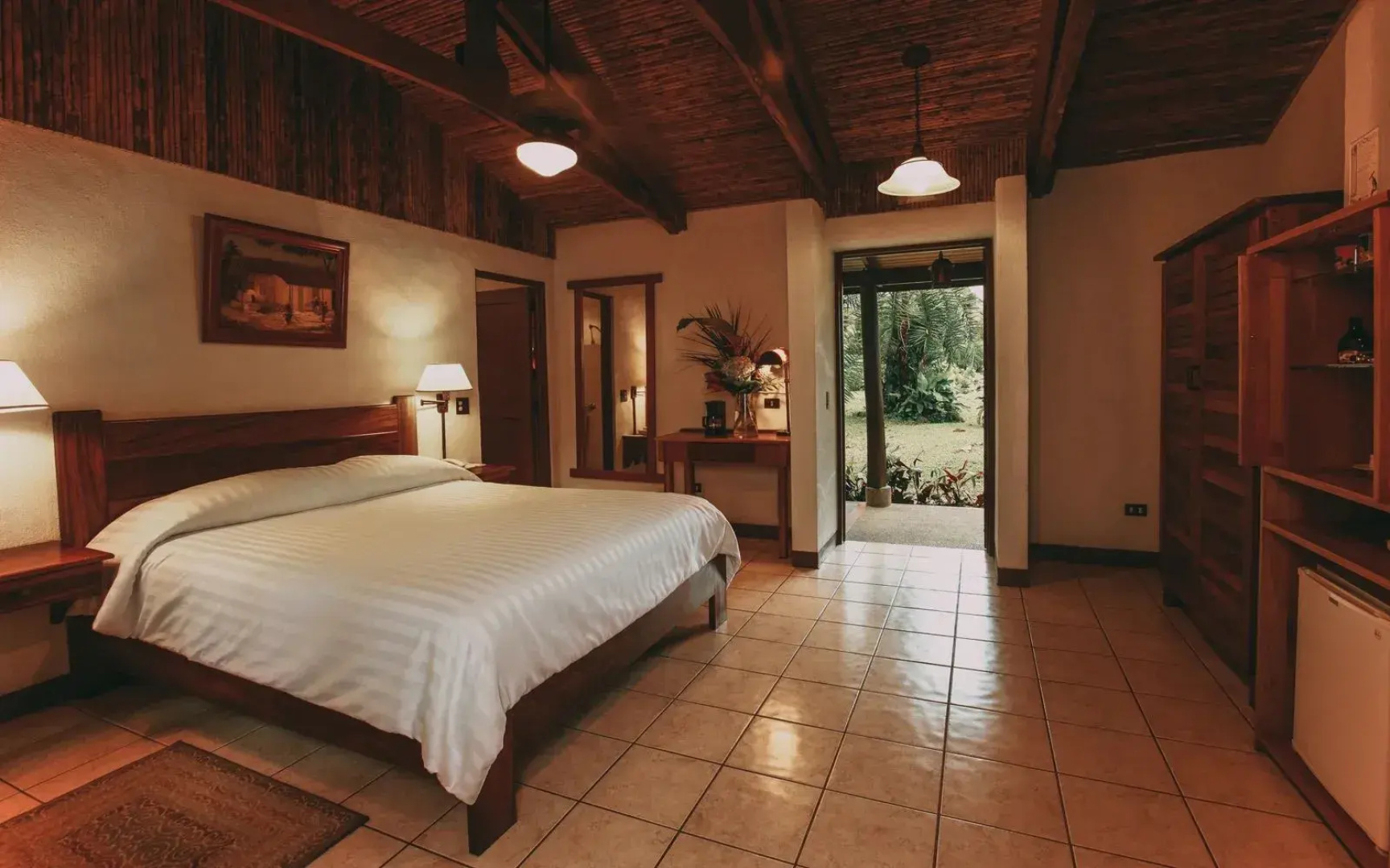 Villa Blanca Cloud Forest Hotel + Retreat