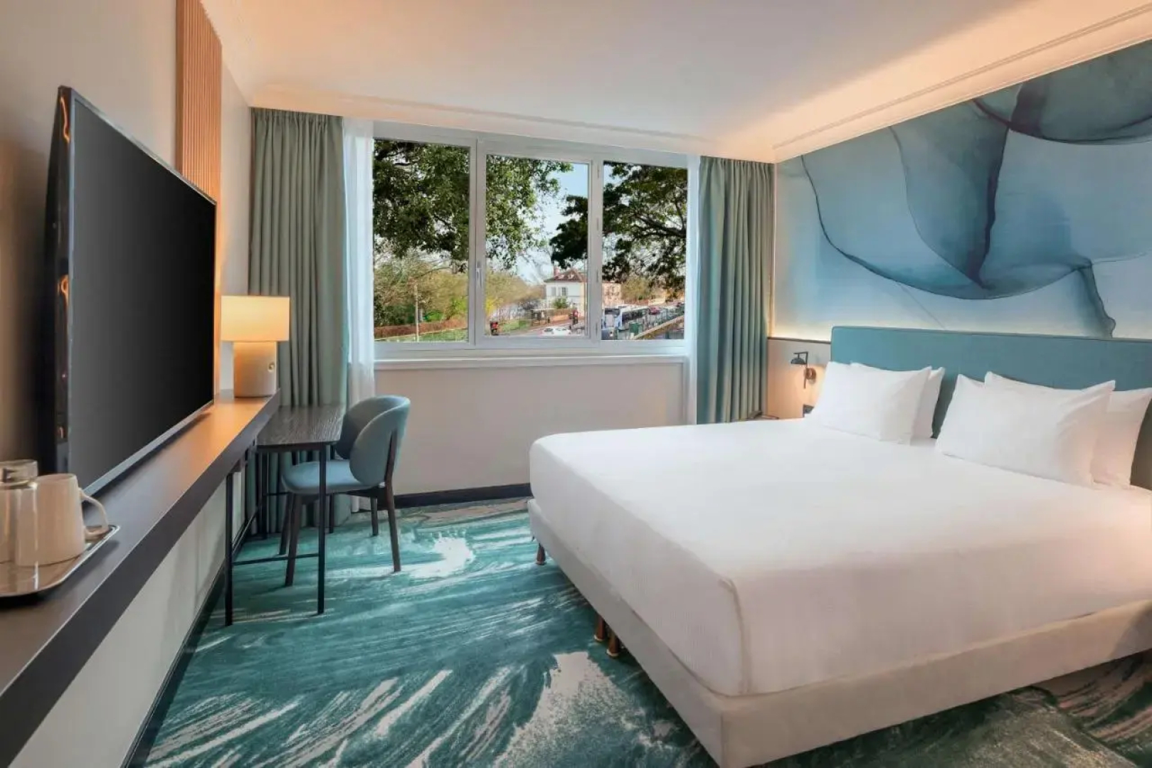 DoubleTree by Hilton Paris Bougival
