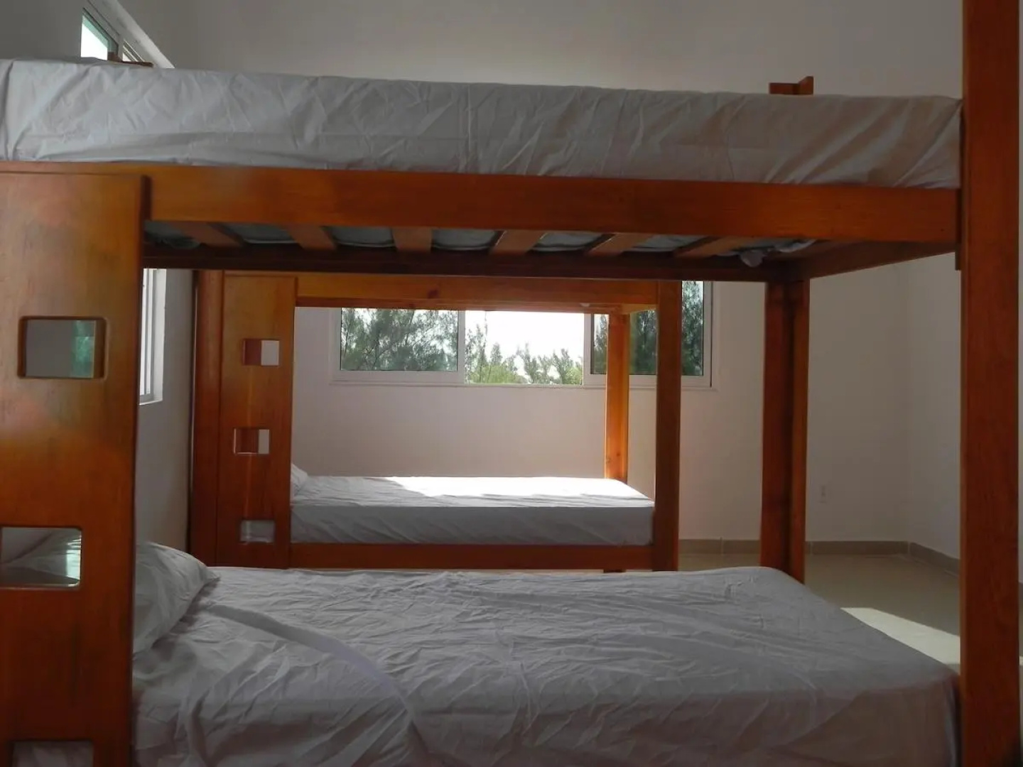Hostel Punta Sam