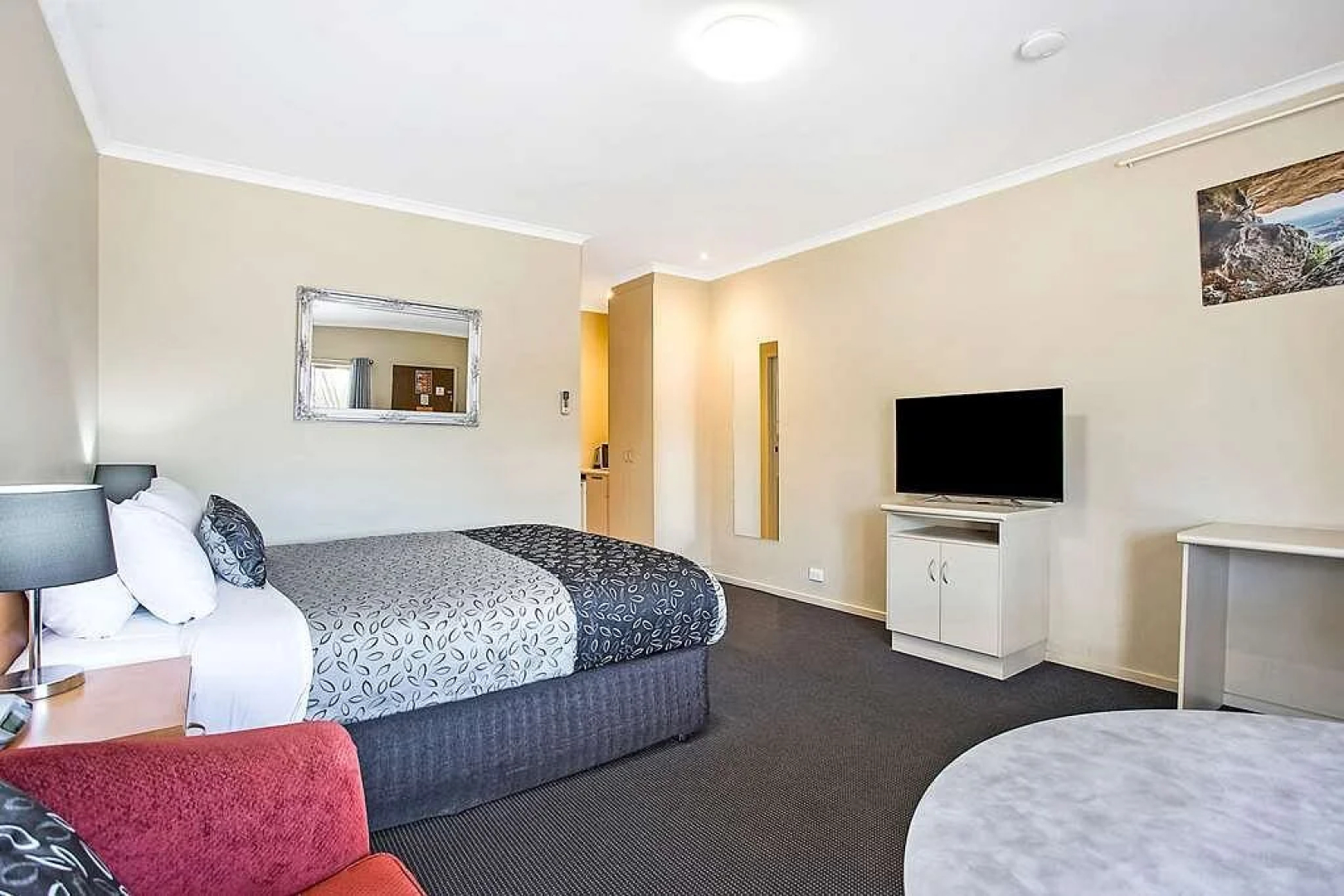 Comfort Inn May Park