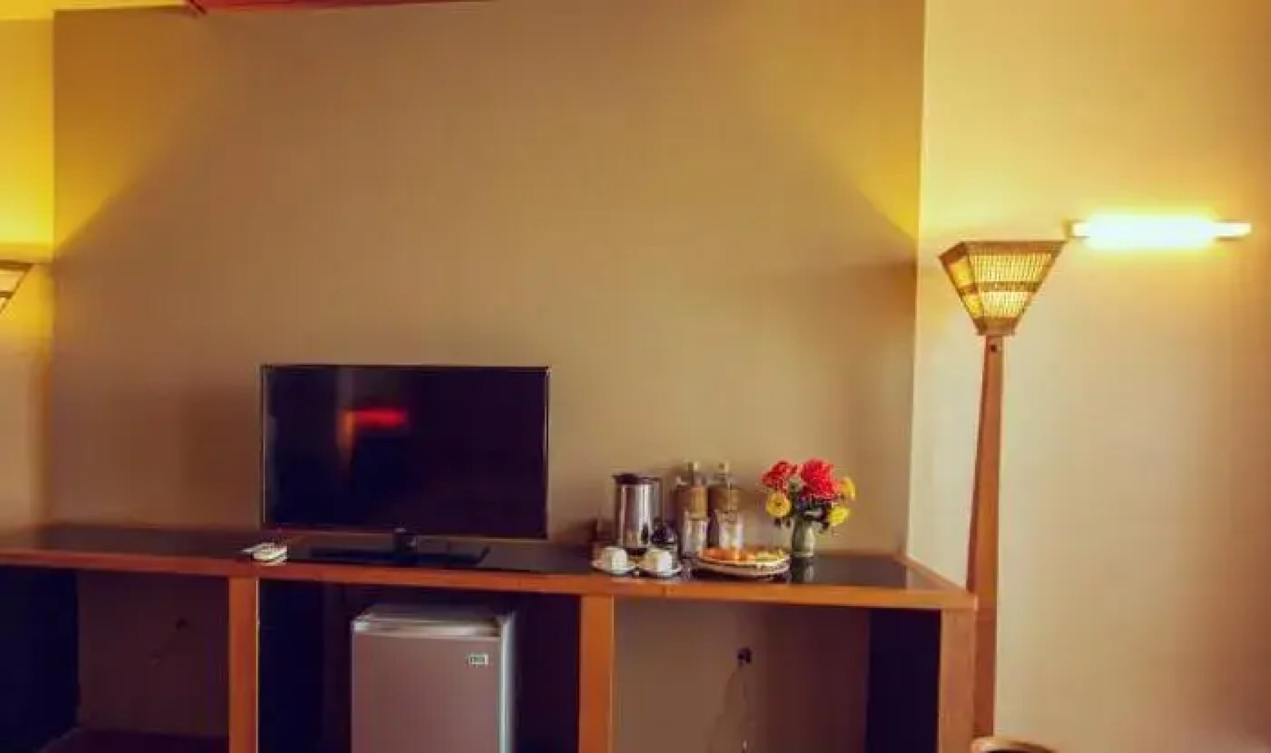 Kumudara Hotel Pagoda View