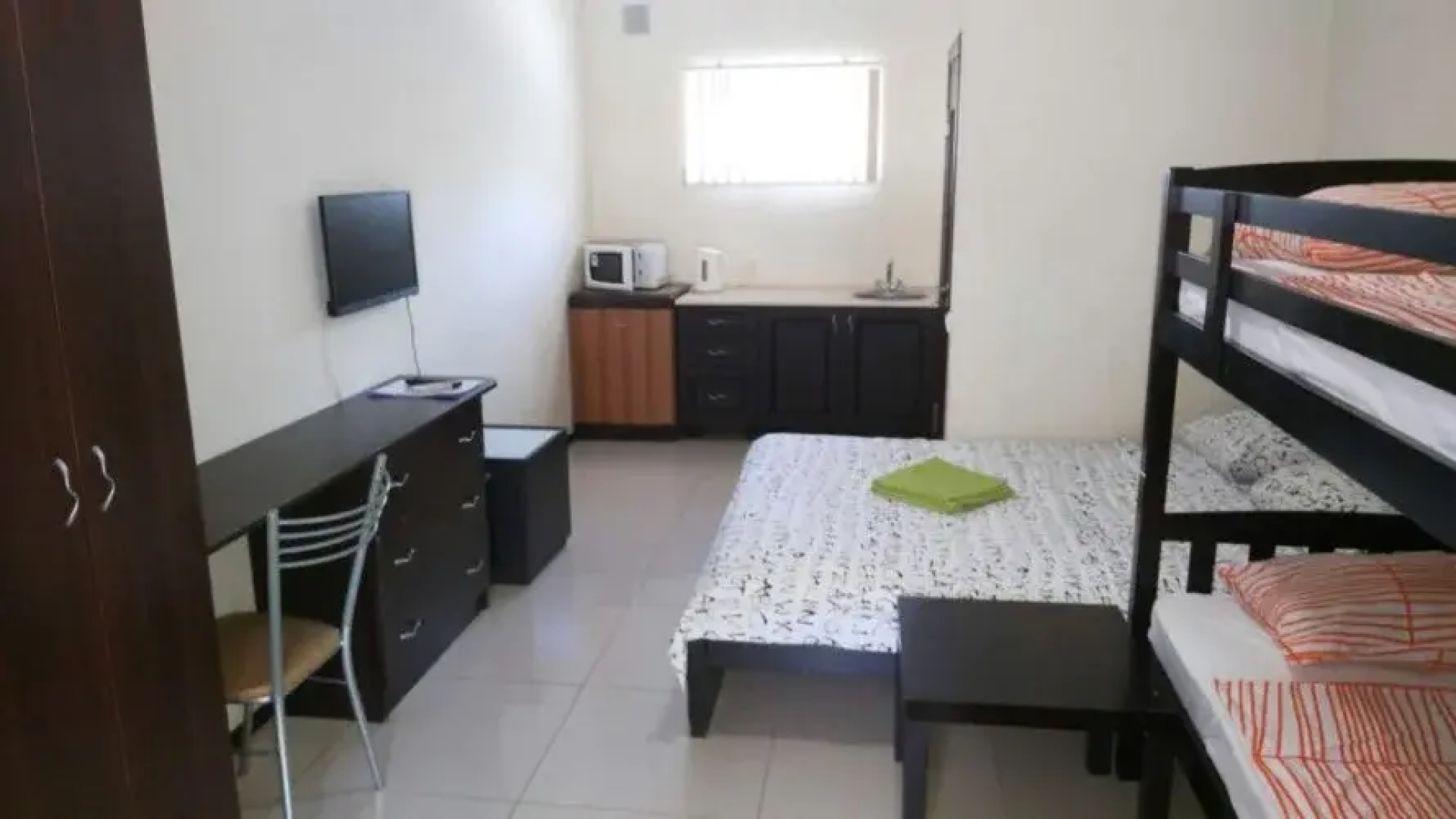 Morskaya 265 Guest House
