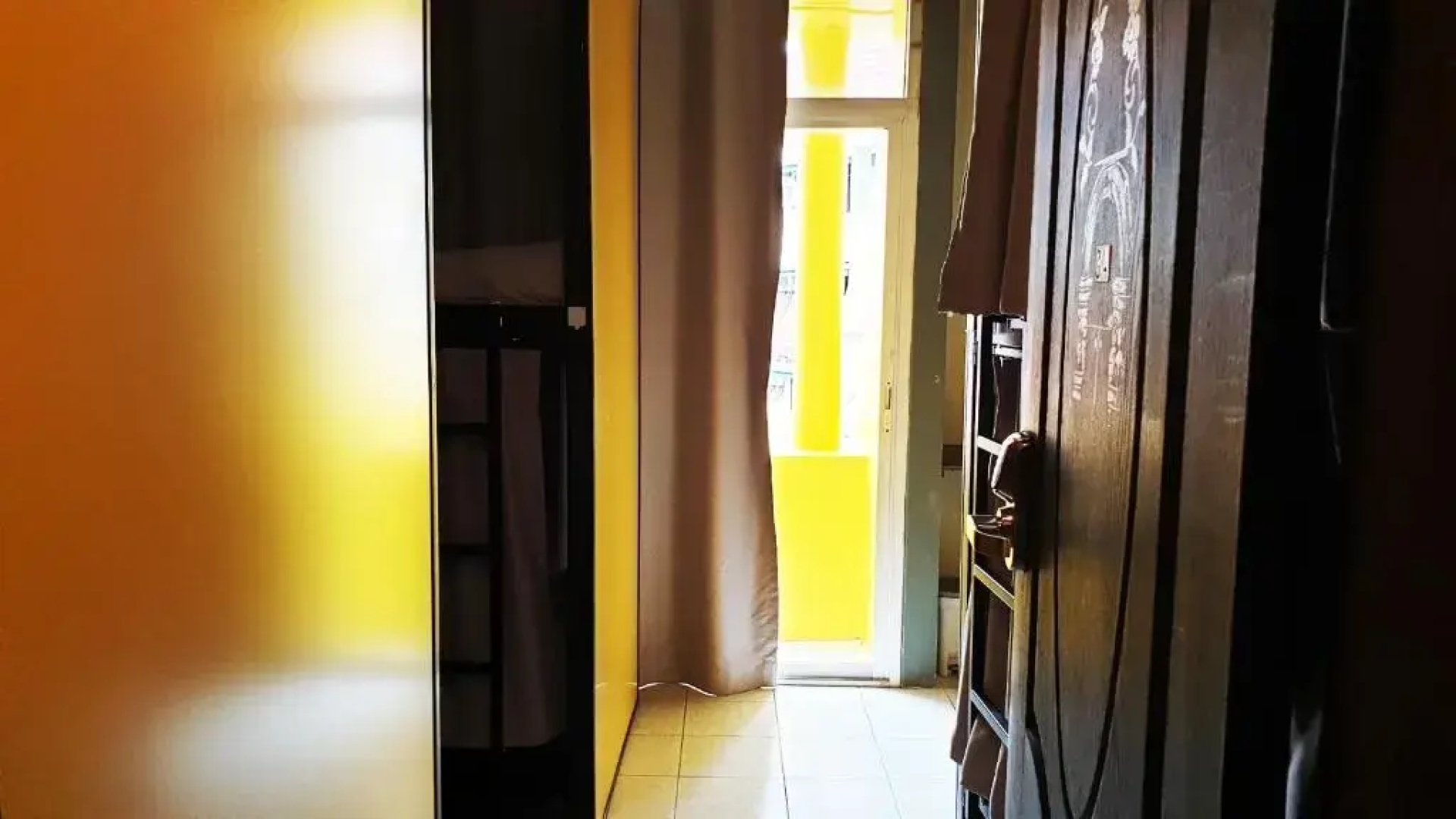 Beehive Phuket Old Town - Hostel