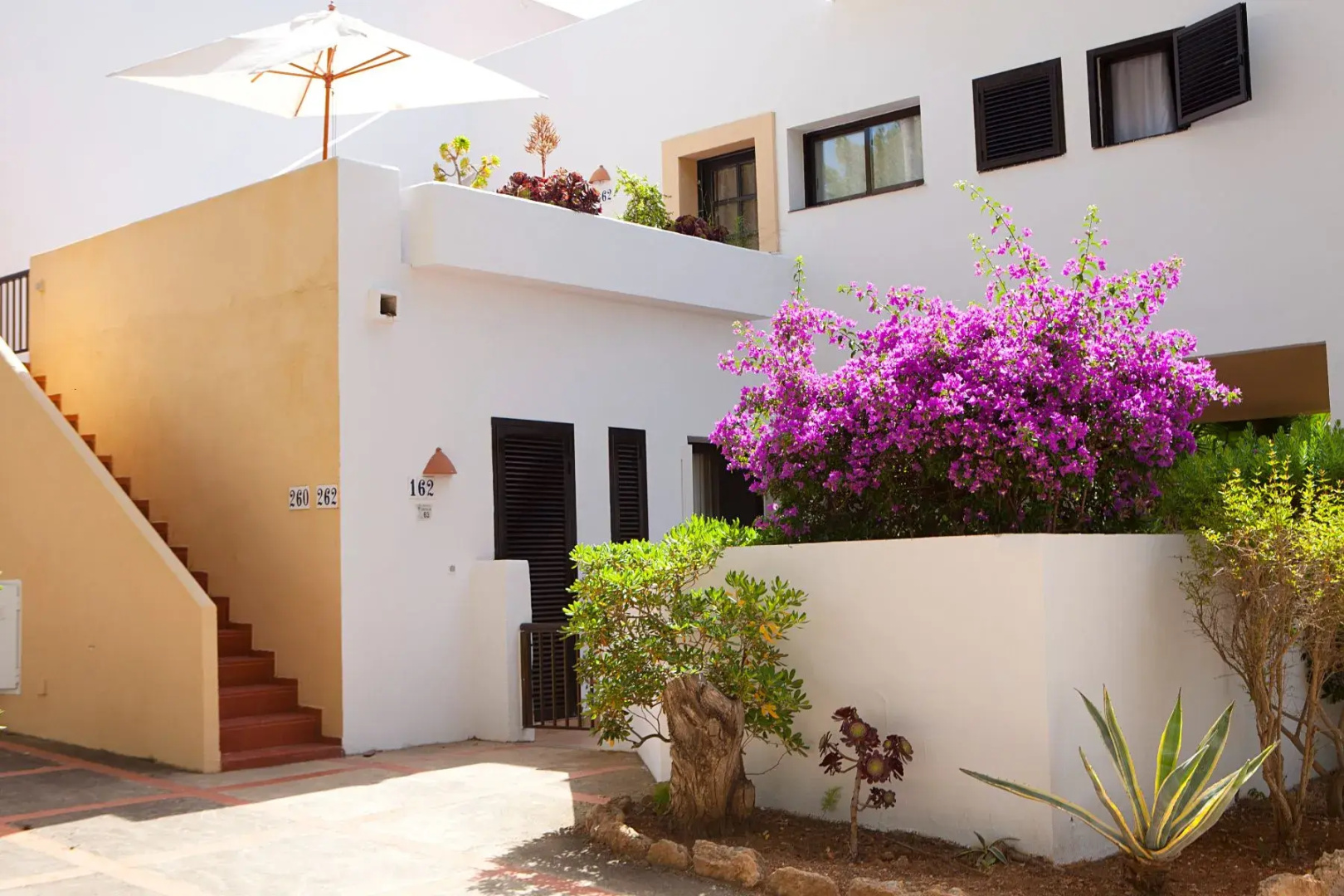 Club Cala Azul