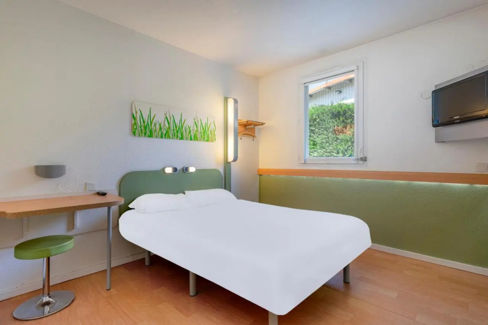 B&B HOTEL Aix-en-Provence Meyreuil Sainte-Victoire