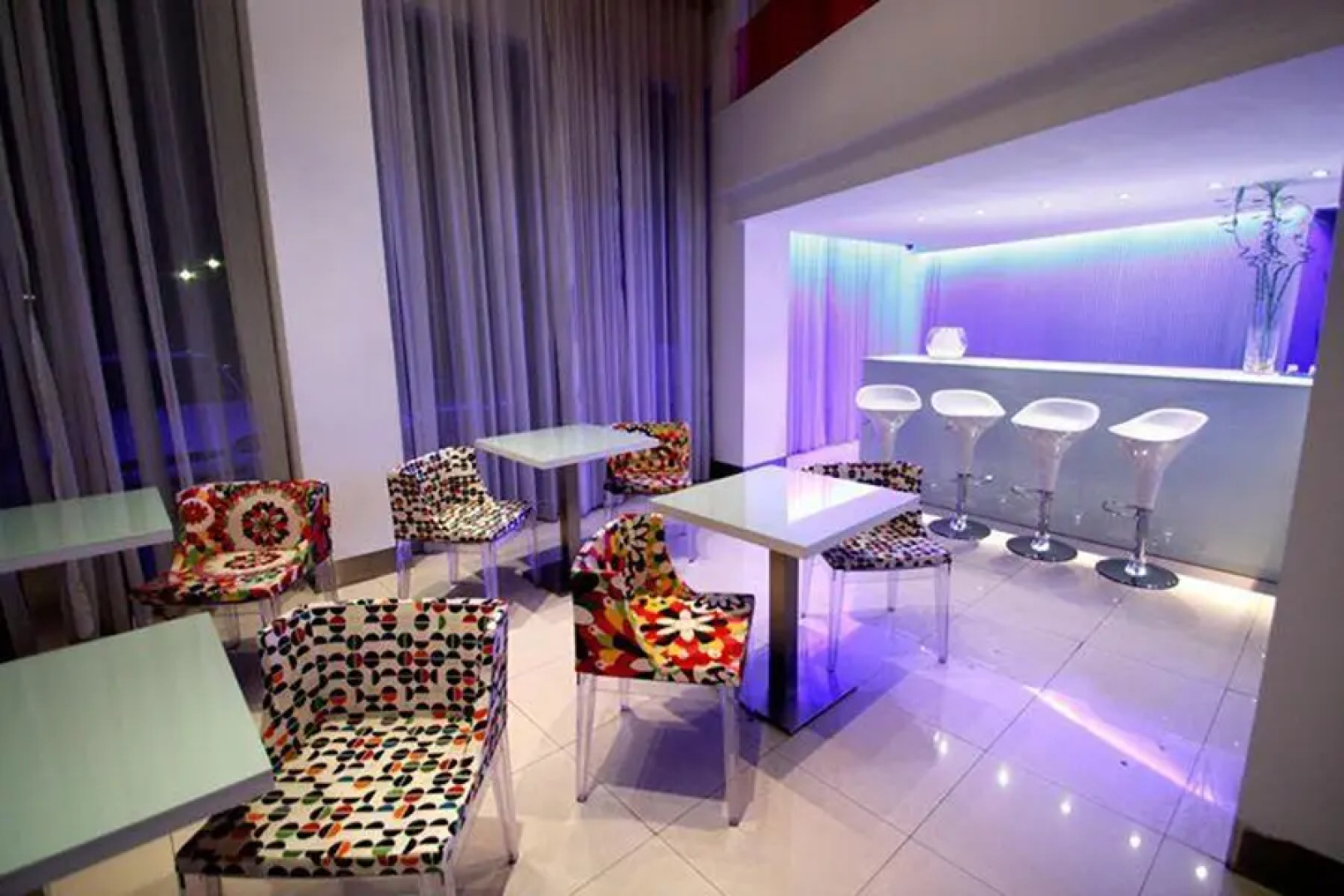 Mary Plaza Hotel