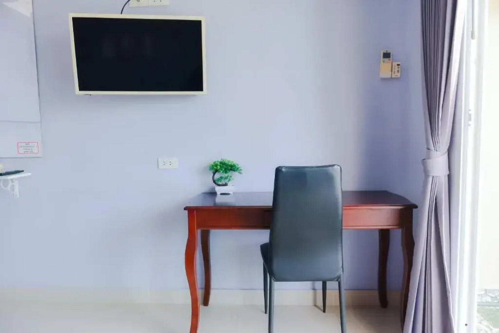 Patumnak Beach Guesthouse