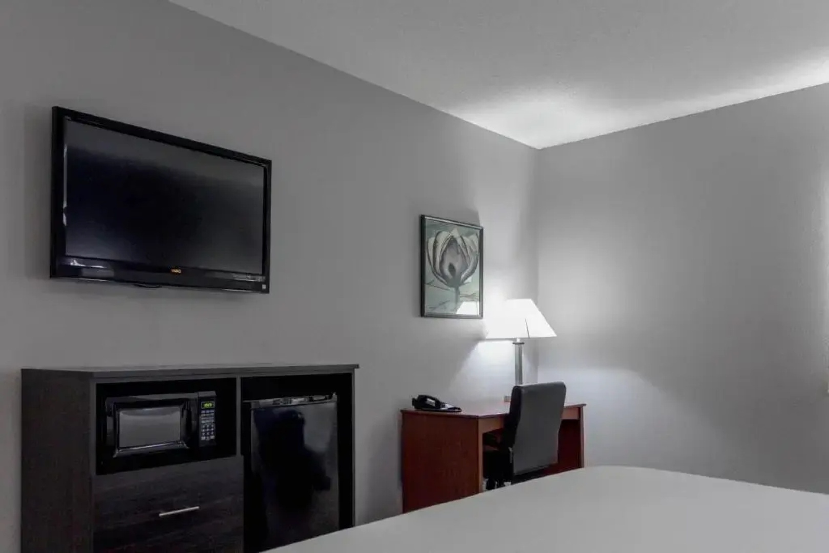 New Victorian Inn & Suites in Sioux City, IA